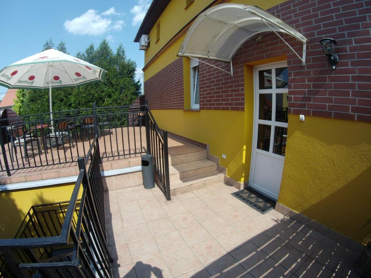 Pasja Noclegi B&B Wolow  Extérieur photo