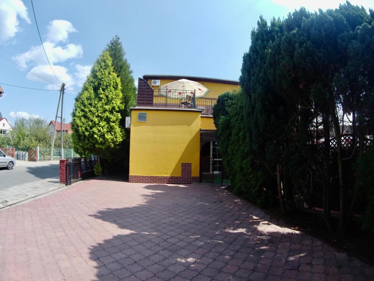 Pasja Noclegi B&B Wolow  Extérieur photo